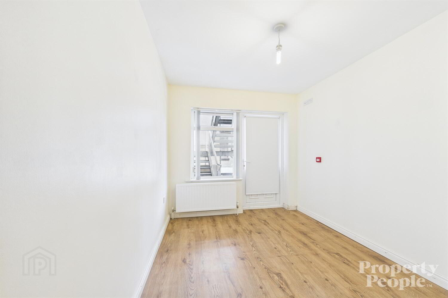 10b Glandore Avenue 6 of 16