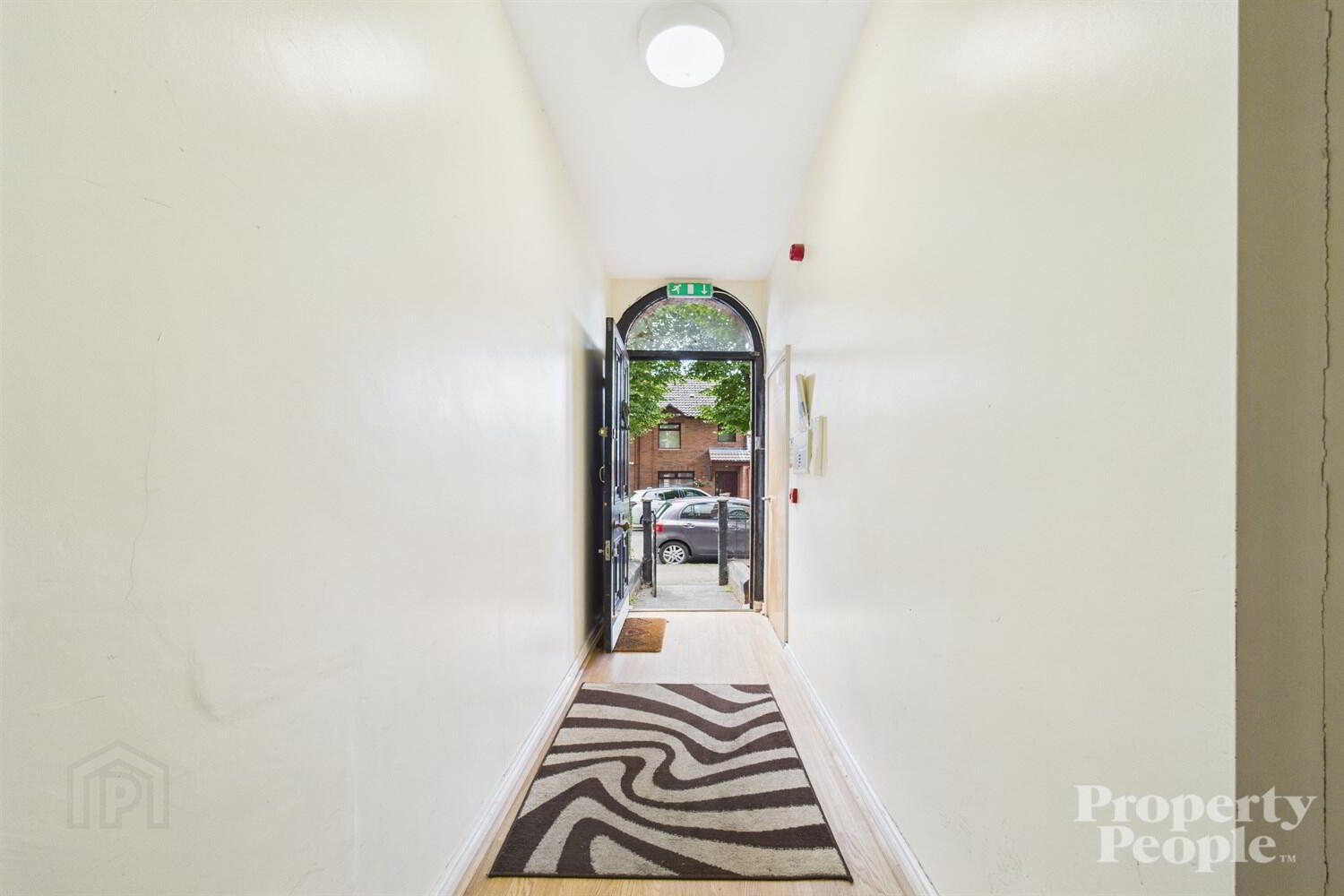 10b Glandore Avenue 13 of 16