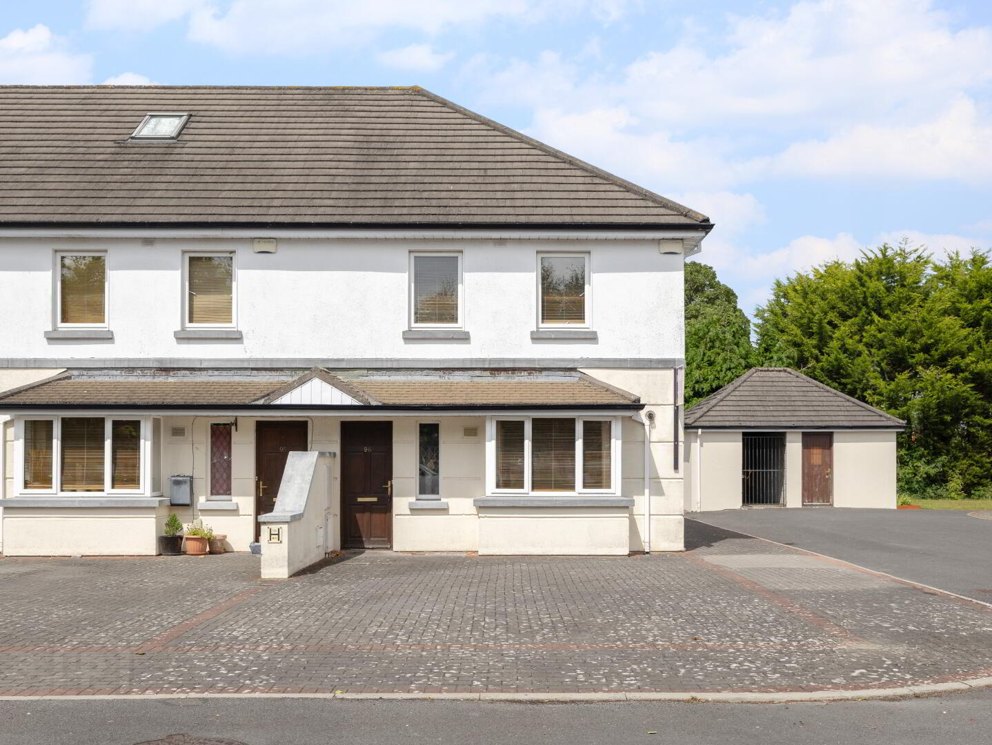 property description image
