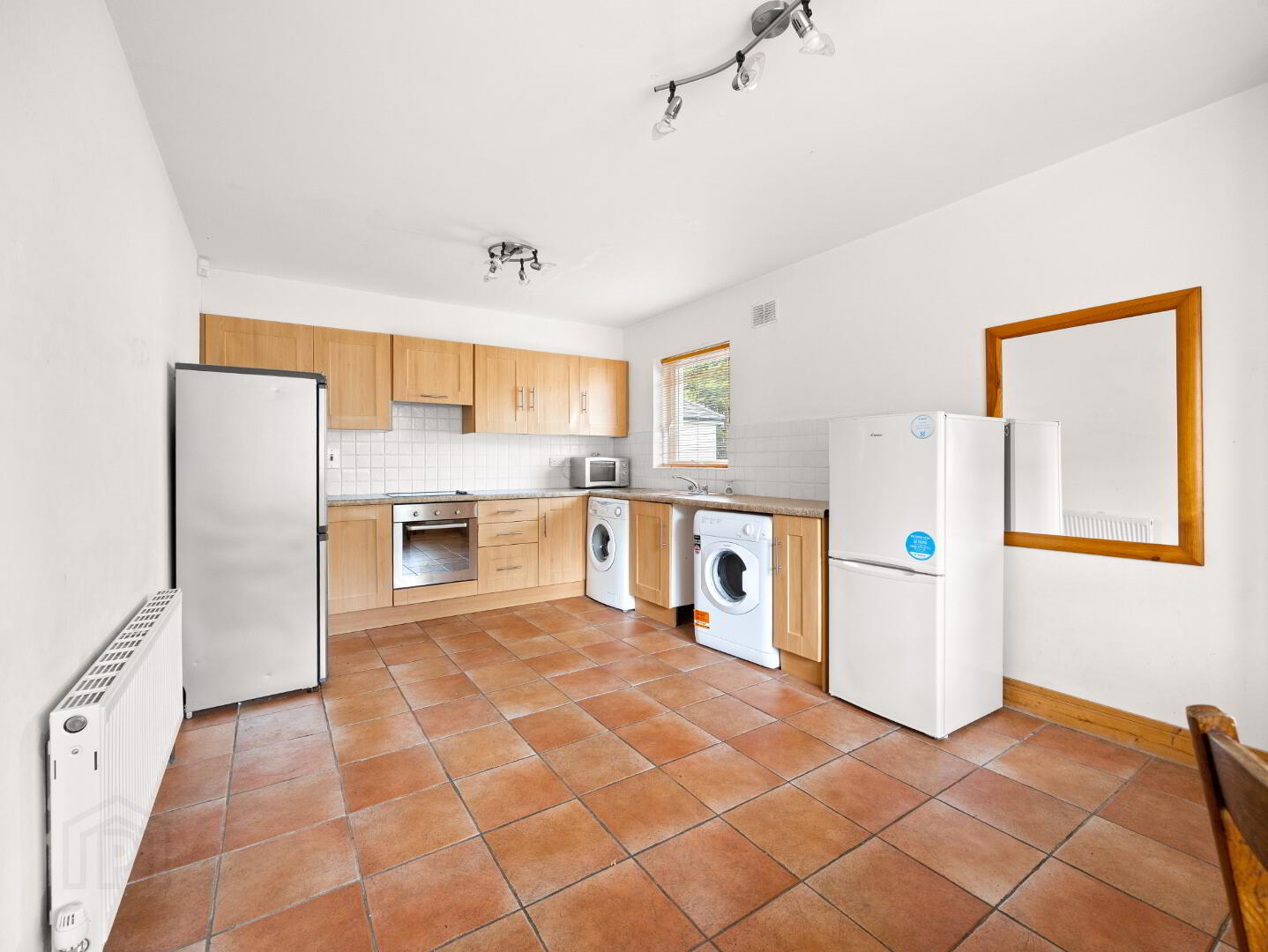 96 Larchfield Court 10 of 28