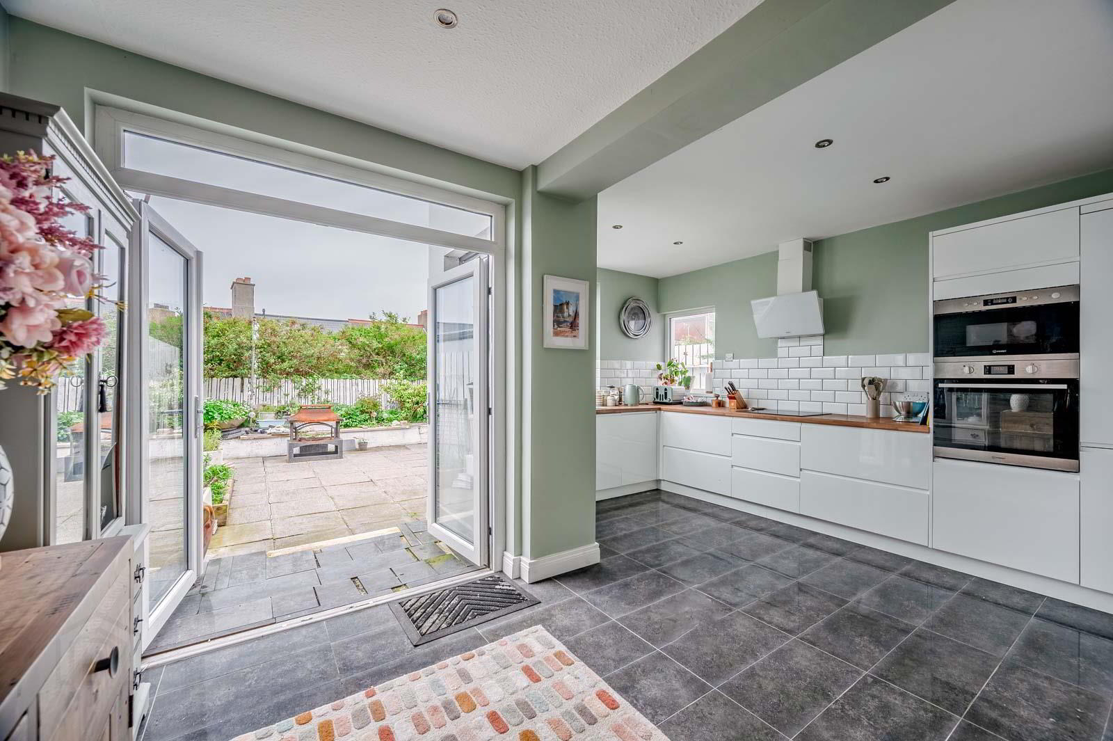 71 Victoria Road 15 of 27
