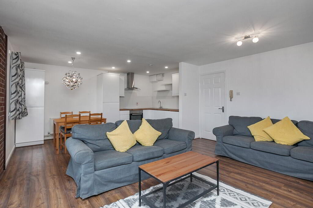 26 Balmoral Court 5 of 15