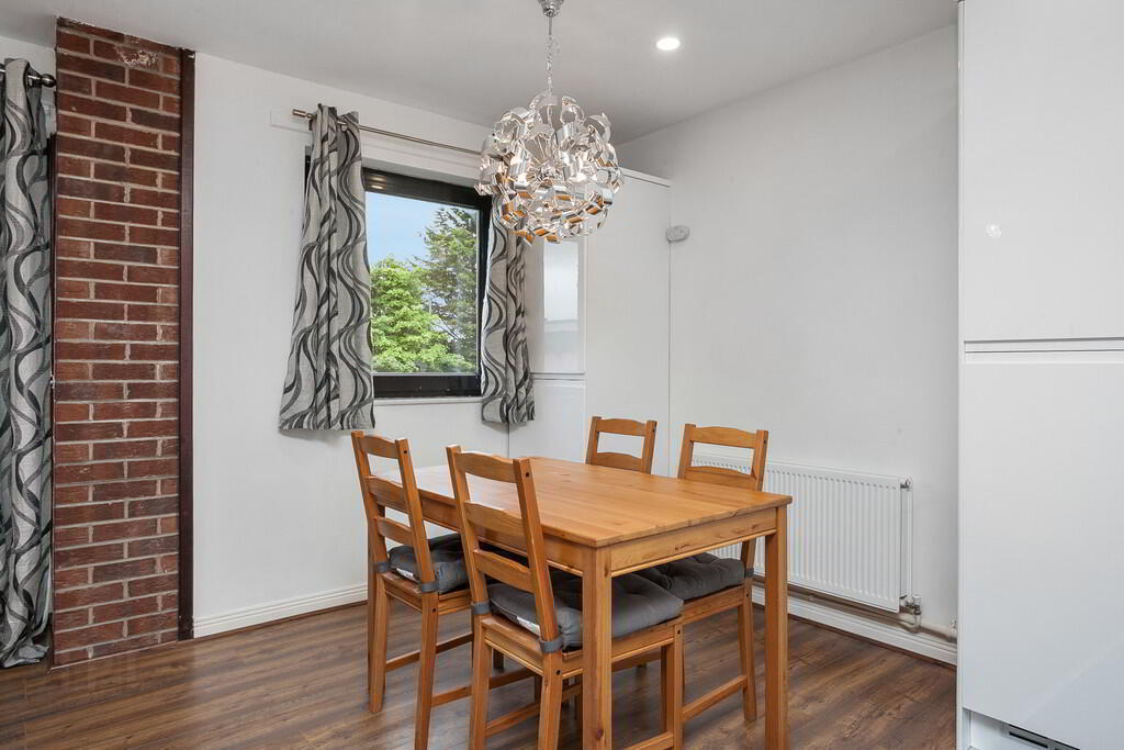 26 Balmoral Court 7 of 15