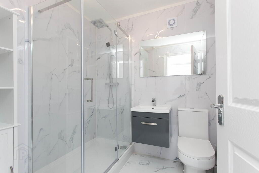 26 Balmoral Court 12 of 15