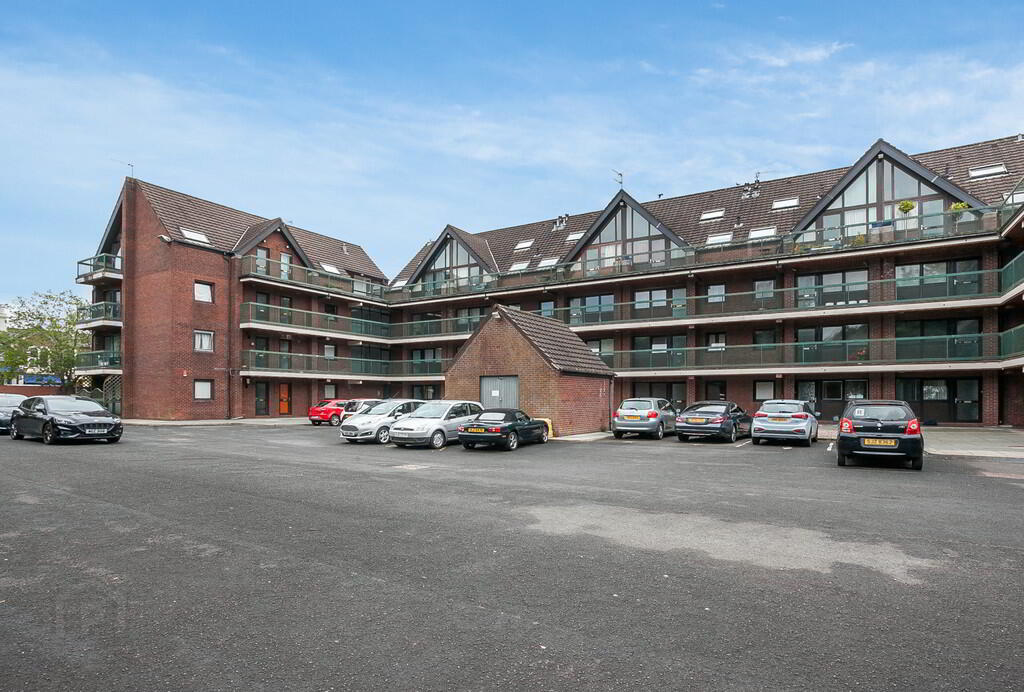 26 Balmoral Court 15 of 15