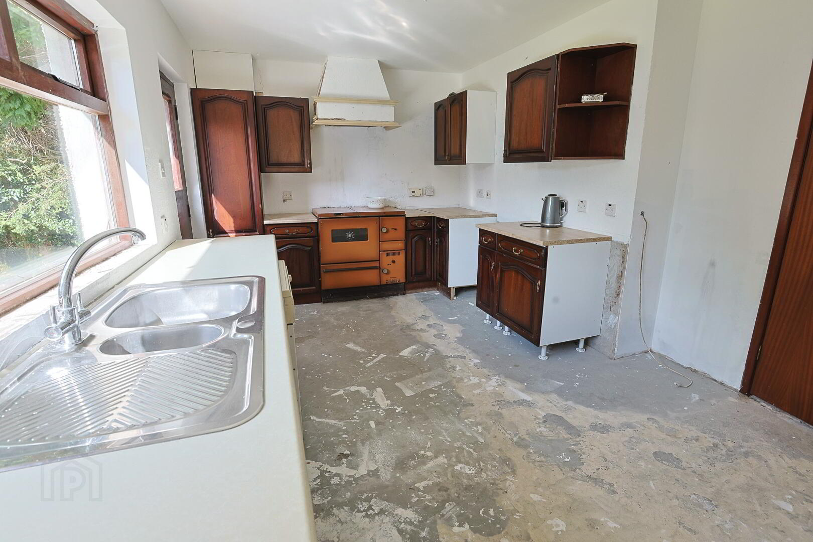 53 Moss Road 17 of 39