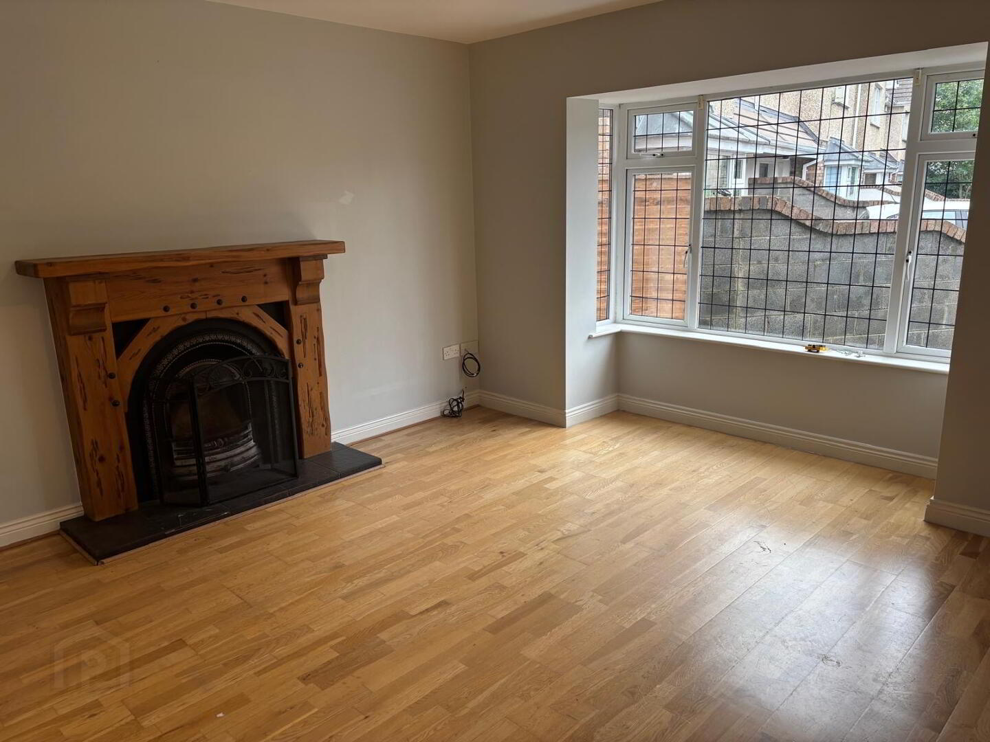 13 Bourlum Court, Green Road 3 of 19