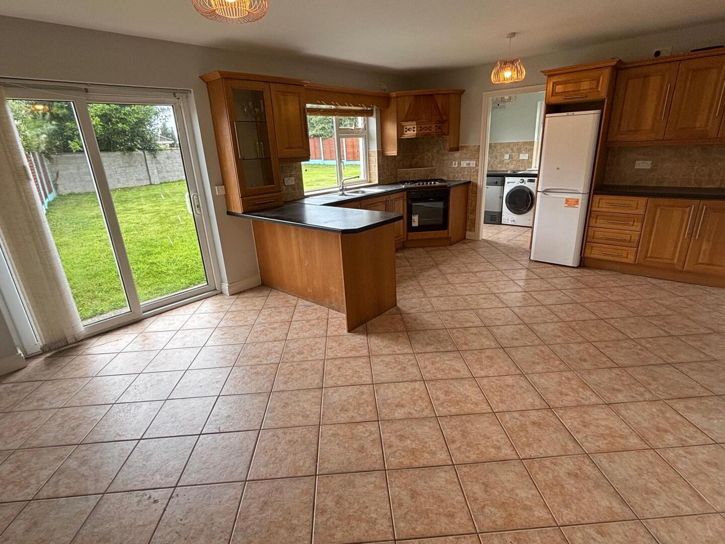 13 Bourlum Court, Green Road 6 of 19