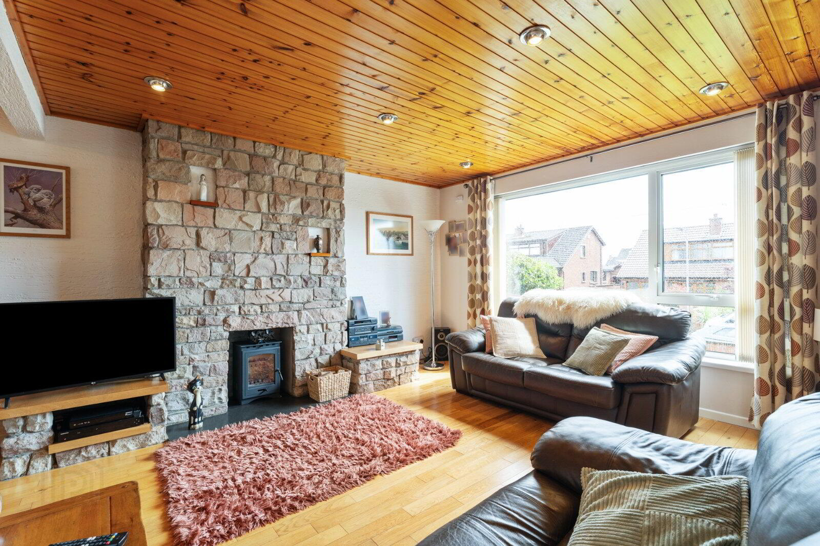 81 Dermott Avenue 5 of 35