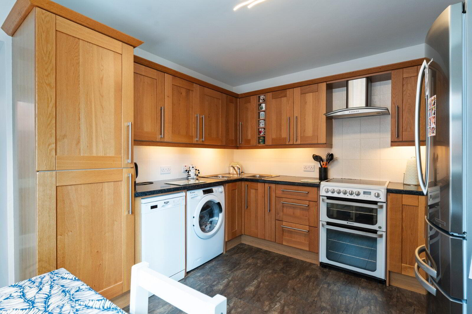81 Dermott Avenue 13 of 35