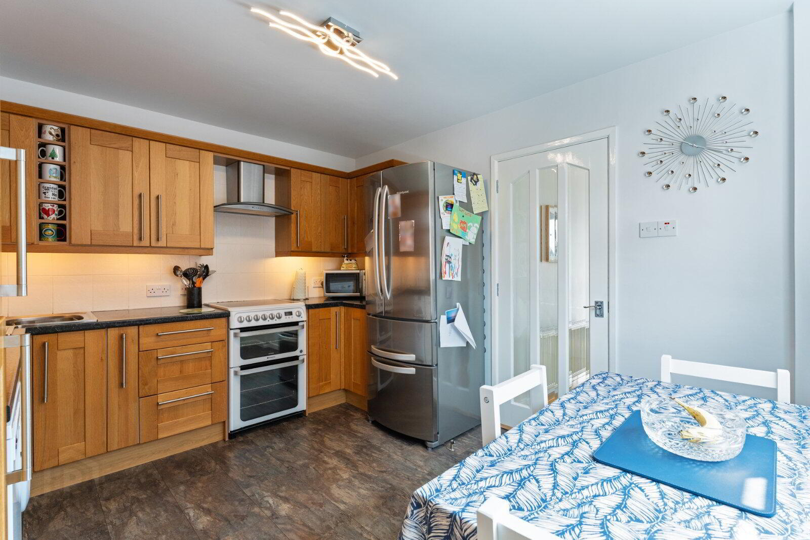 81 Dermott Avenue 11 of 35
