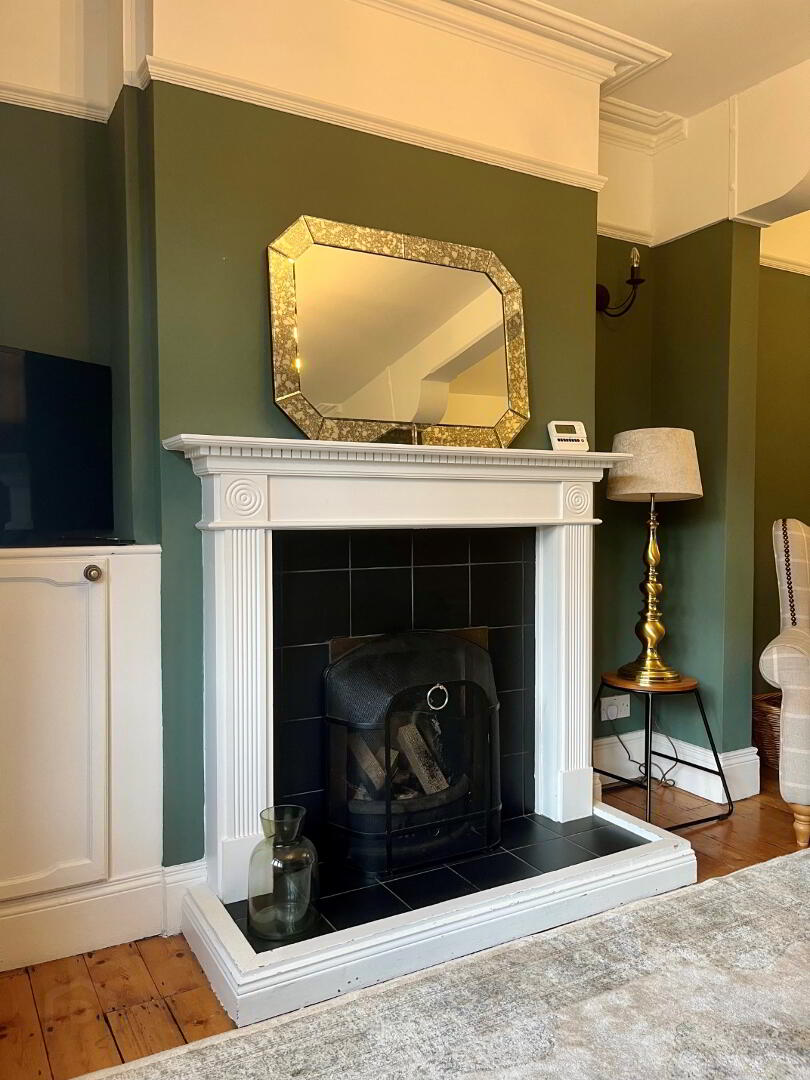 681 Lisburn Road 7 of 29