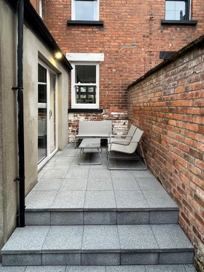 681 Lisburn Road 27 of 29