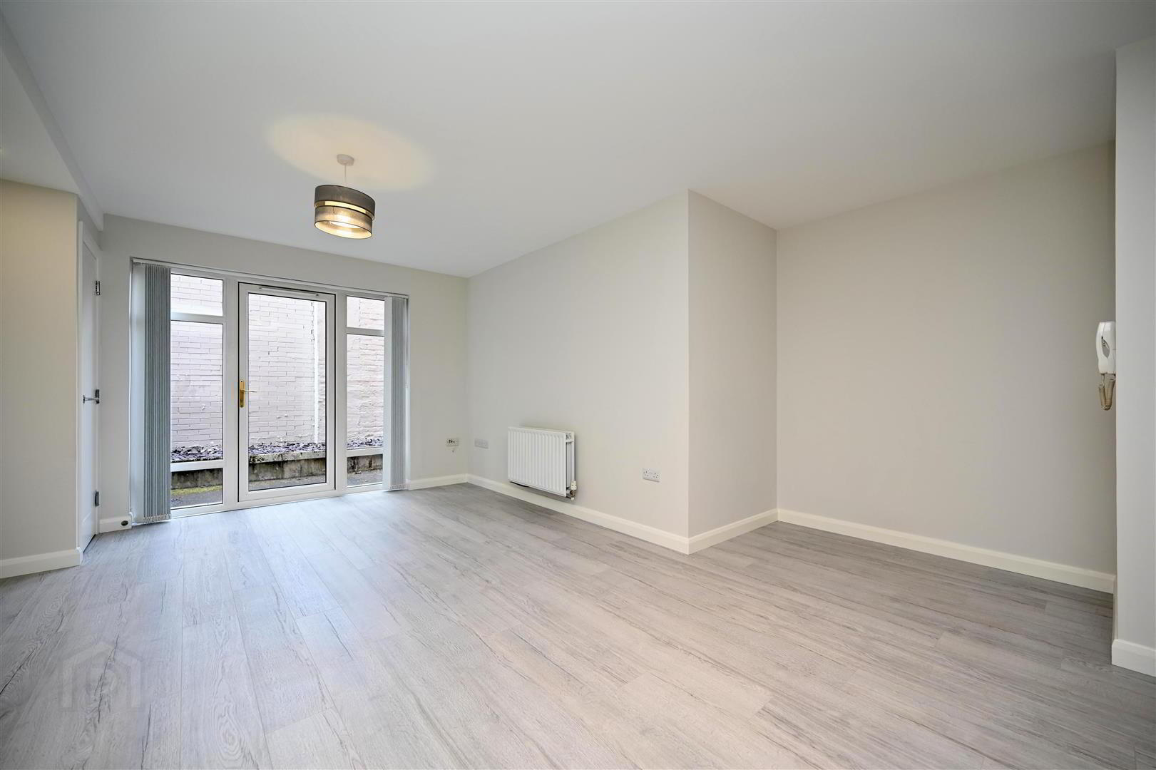 Apt 10, 39a Dundela Crescent 7 of 15