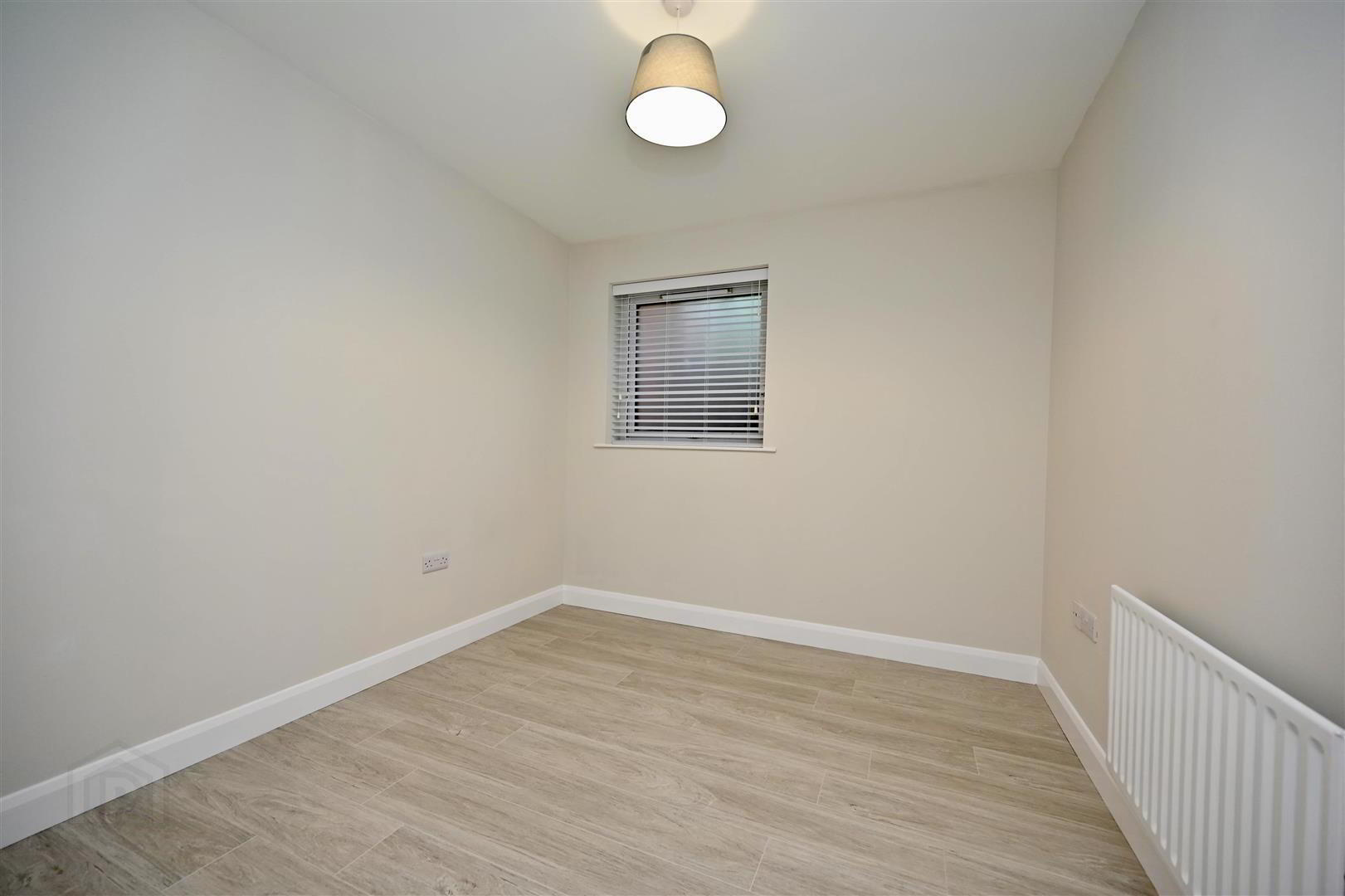 Apt 11, 39a Dundela Crescent 11 of 15