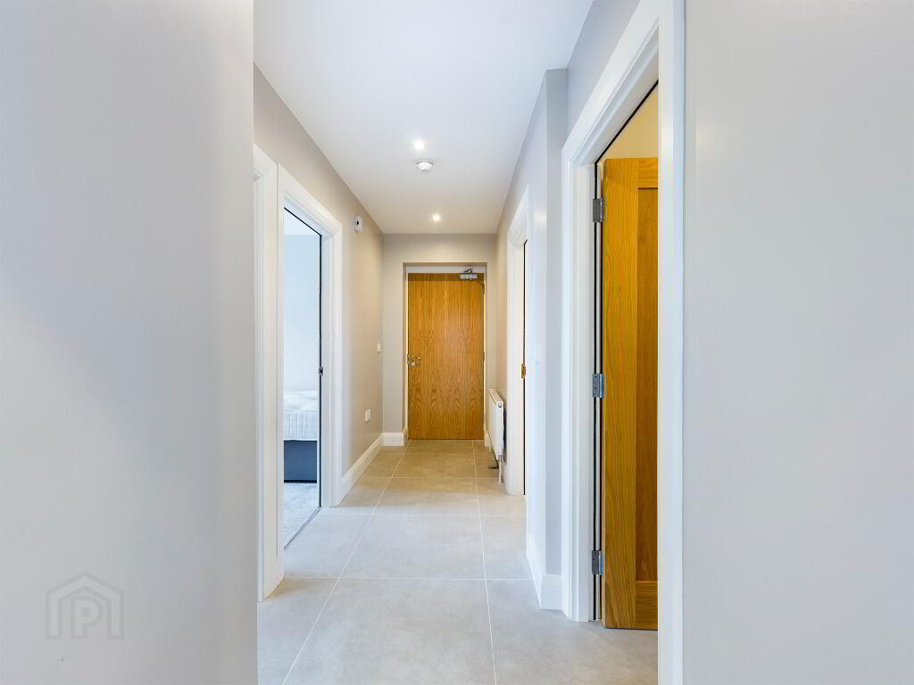 2 Ashley Park Lane 8 of 18