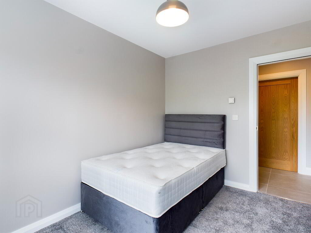 2 Ashley Park Lane 16 of 18
