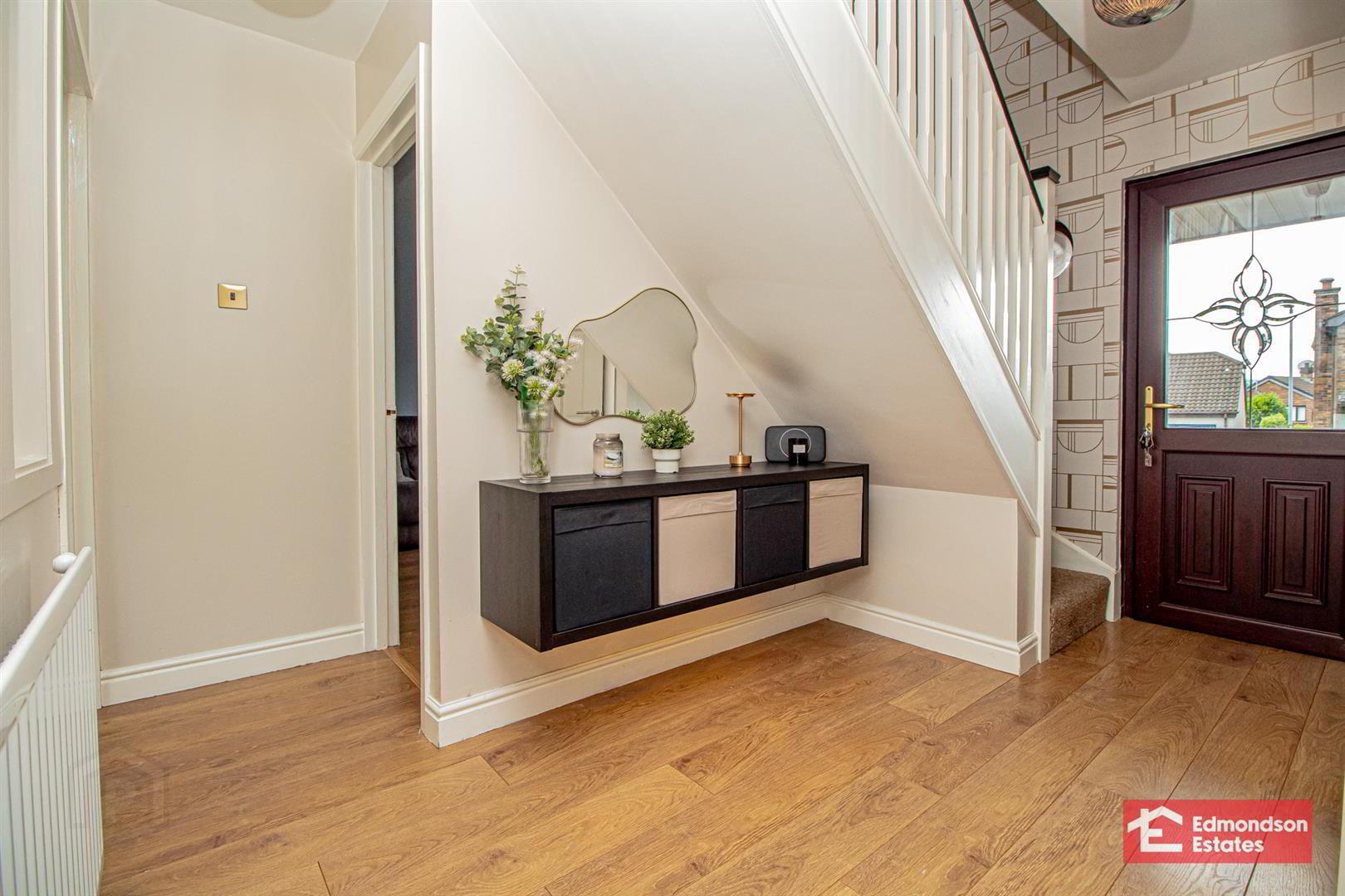 5 Sherwood Avenue 4 of 33