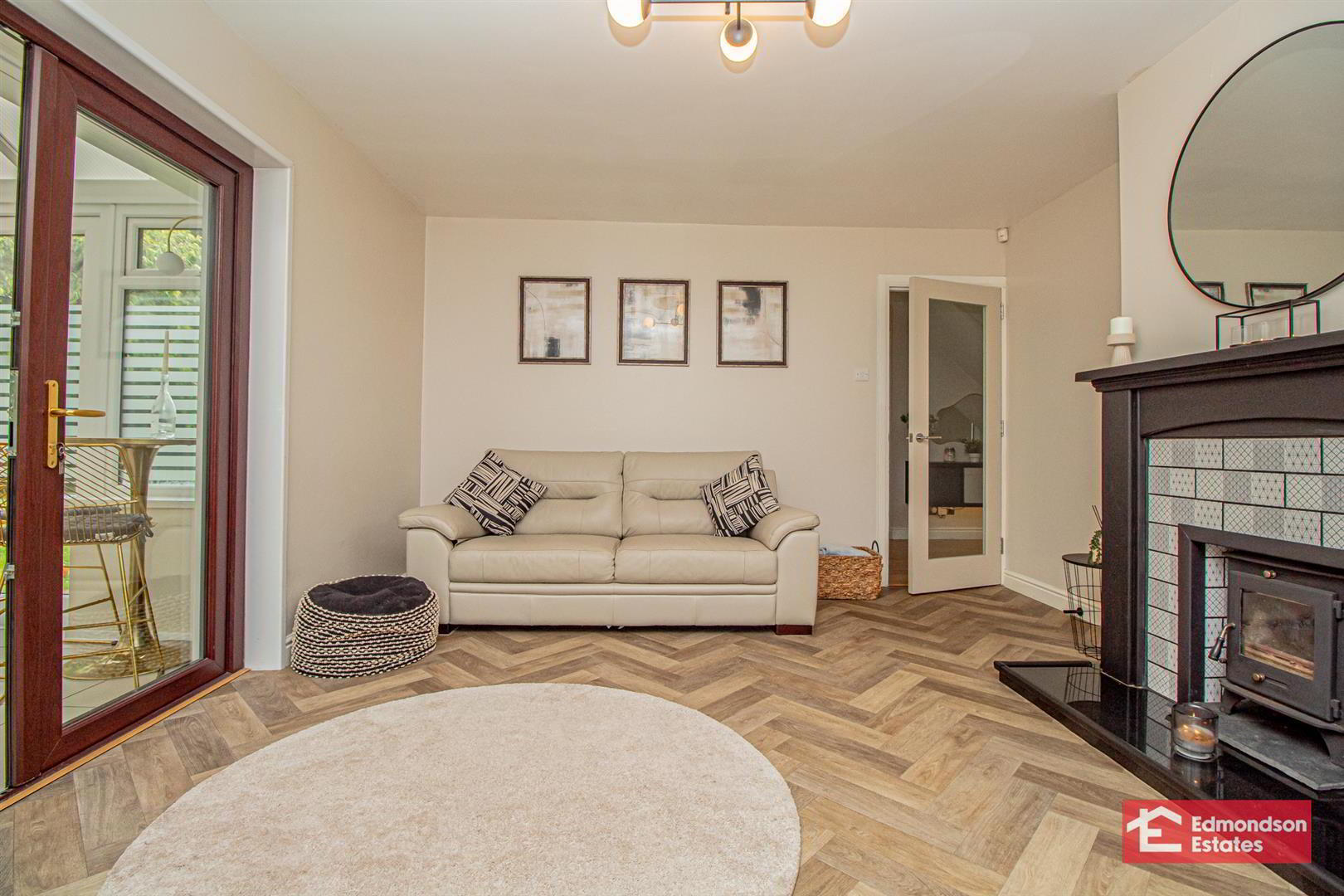 5 Sherwood Avenue 7 of 33