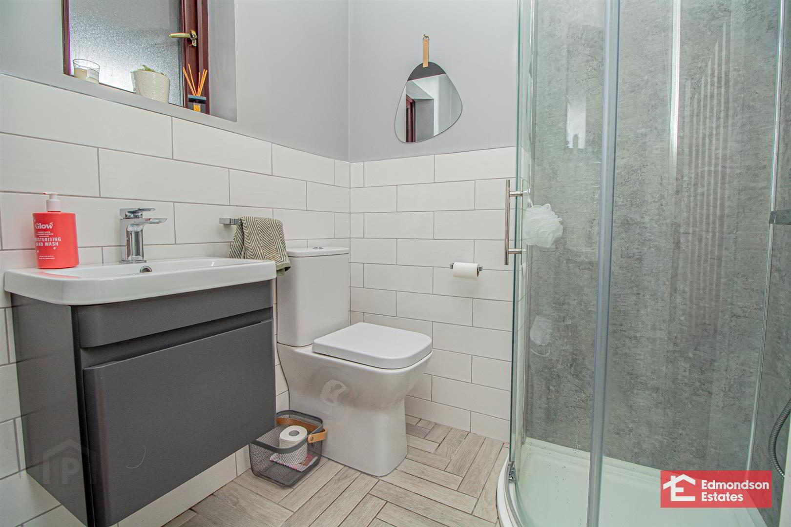 5 Sherwood Avenue 21 of 33