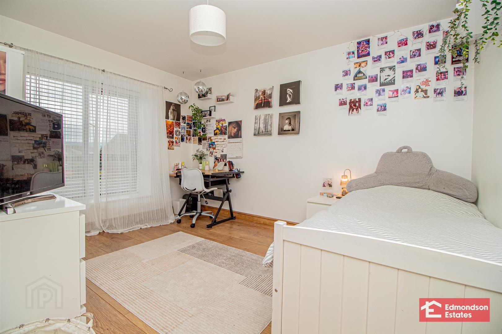 5 Sherwood Avenue 19 of 33