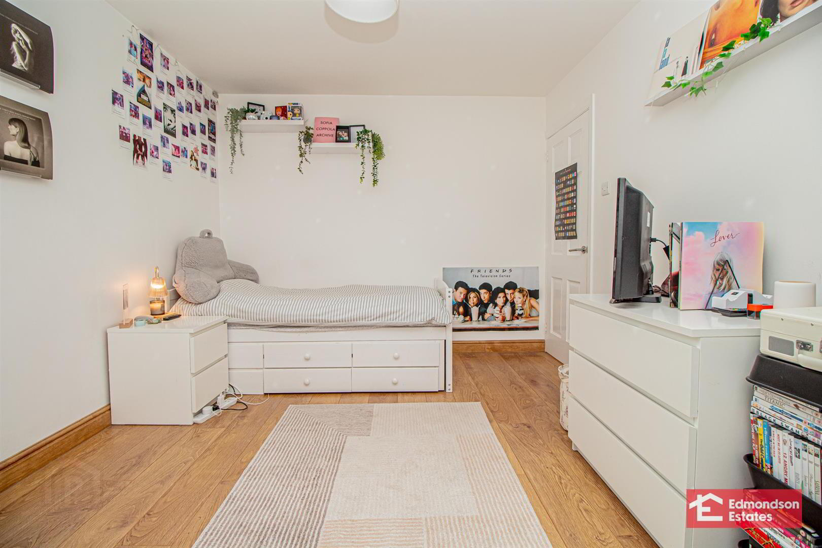 5 Sherwood Avenue 20 of 33