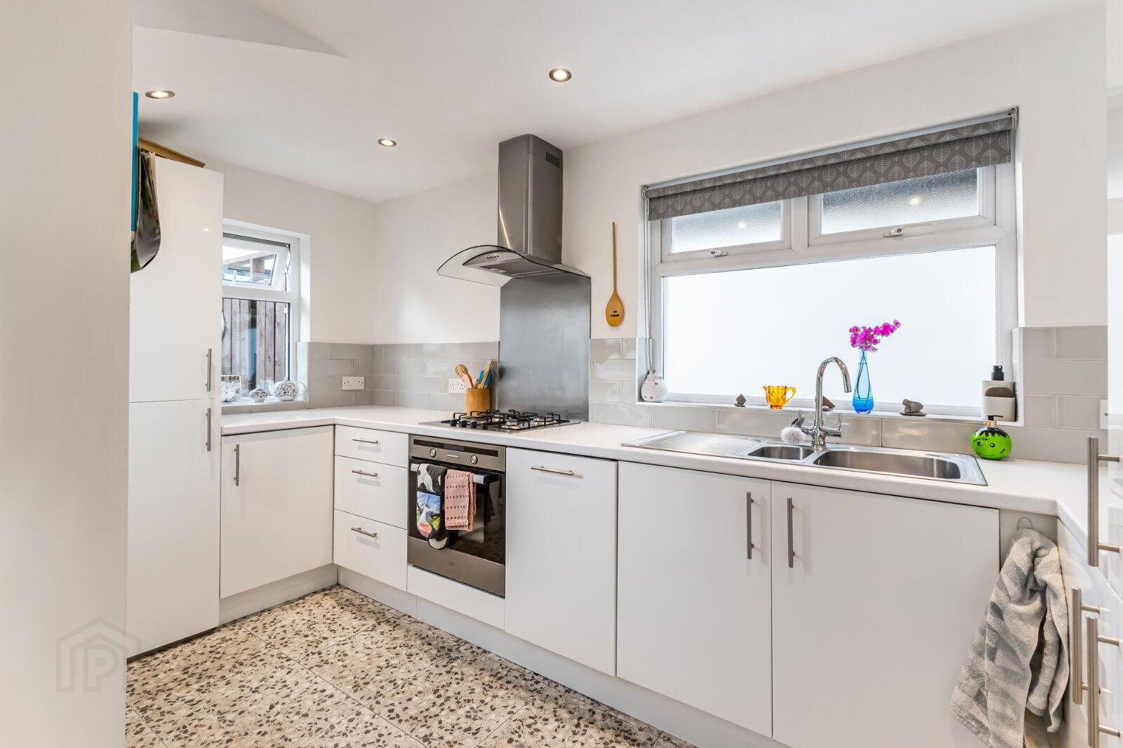 33 Galwally Avenue 10 of 32