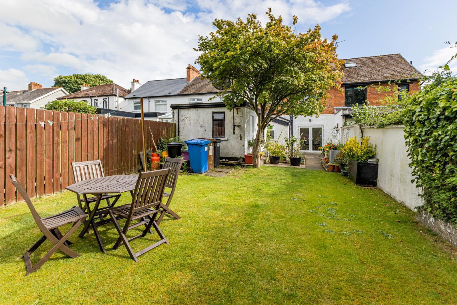 33 Galwally Avenue 27 of 32