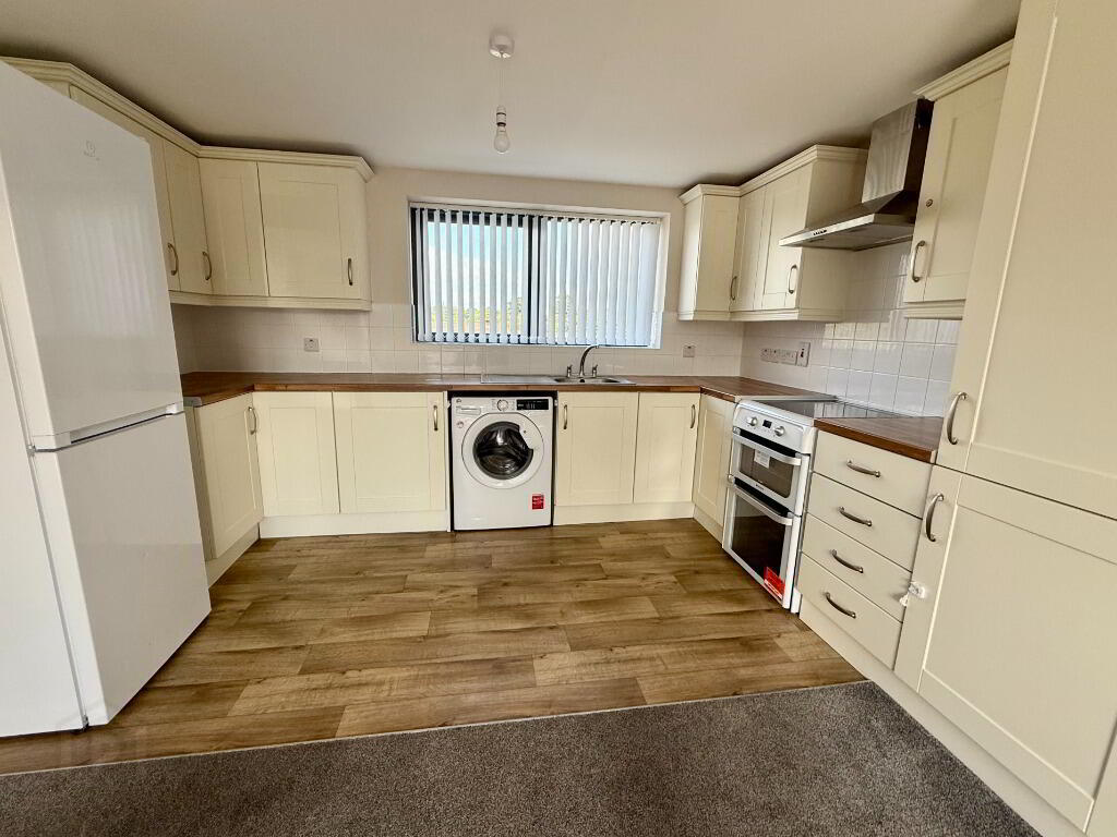27 Glendun Court 3 of 7