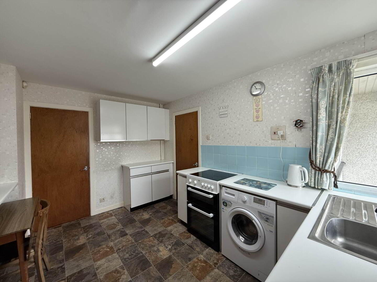 93 Newry Road 9 of 23