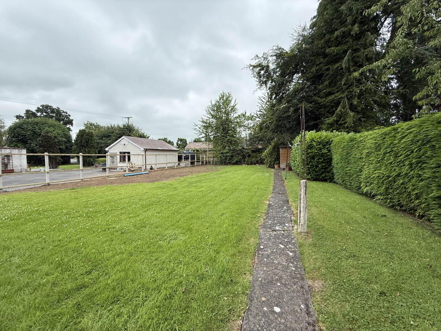 93 Newry Road 22 of 23