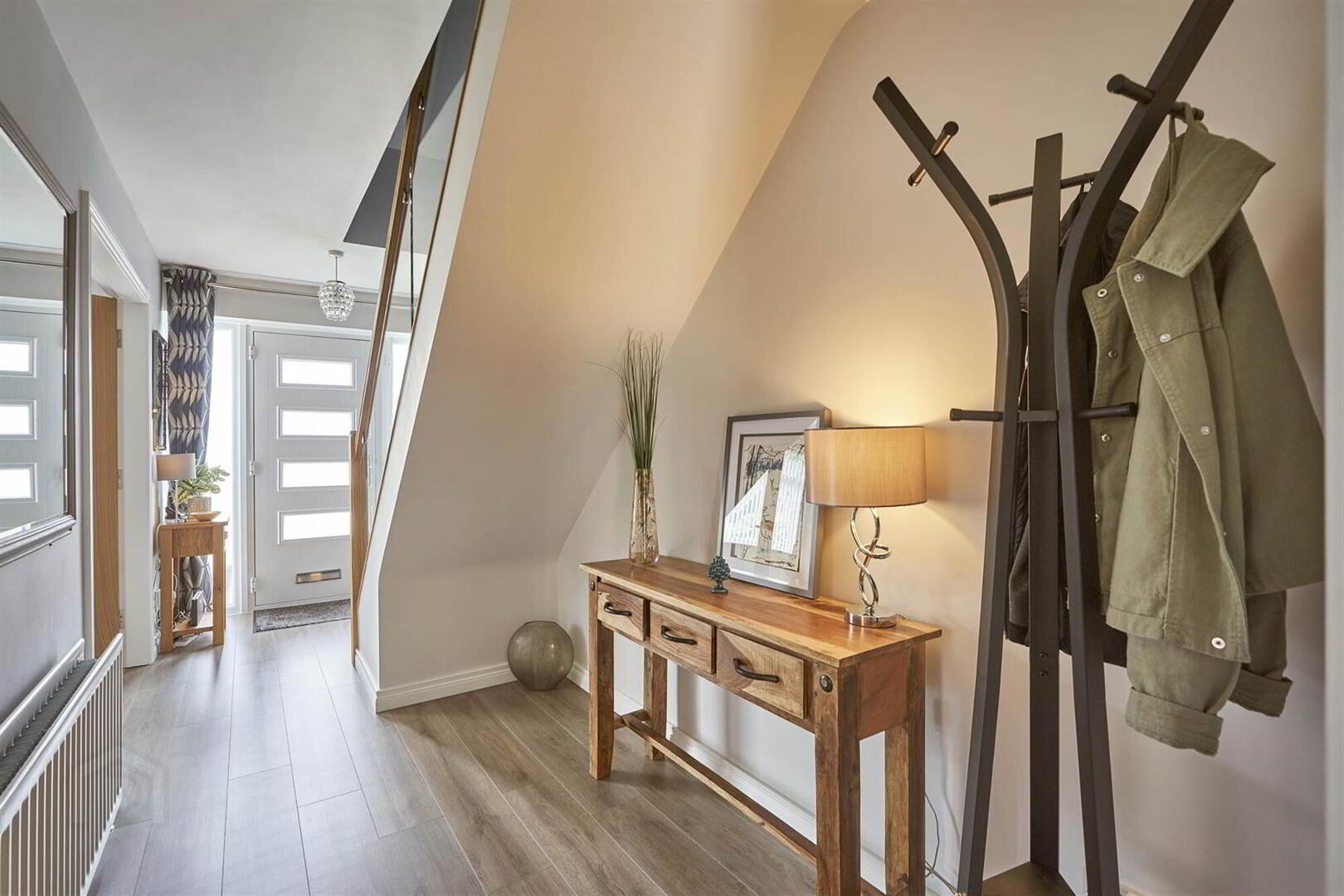 8 Dunkeld Court 4 of 26