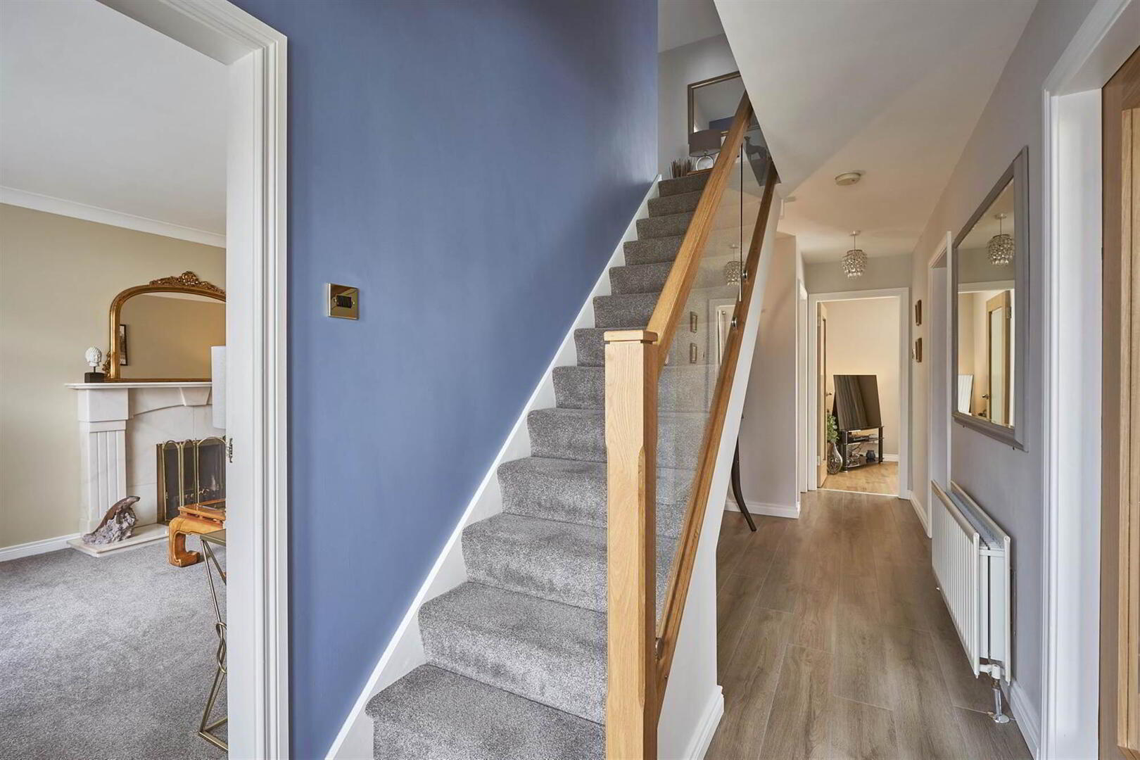 8 Dunkeld Court 5 of 26
