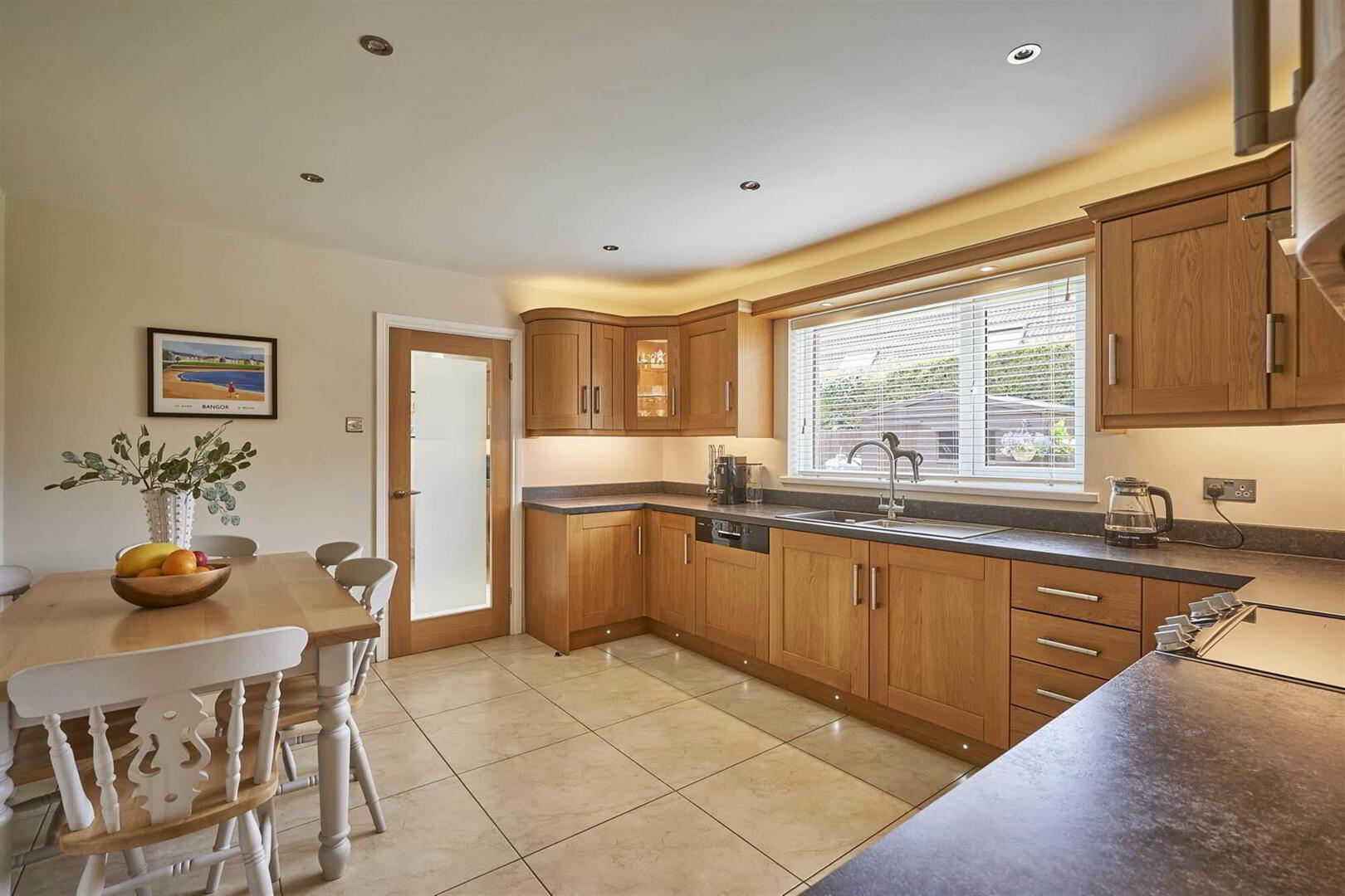 8 Dunkeld Court 12 of 26