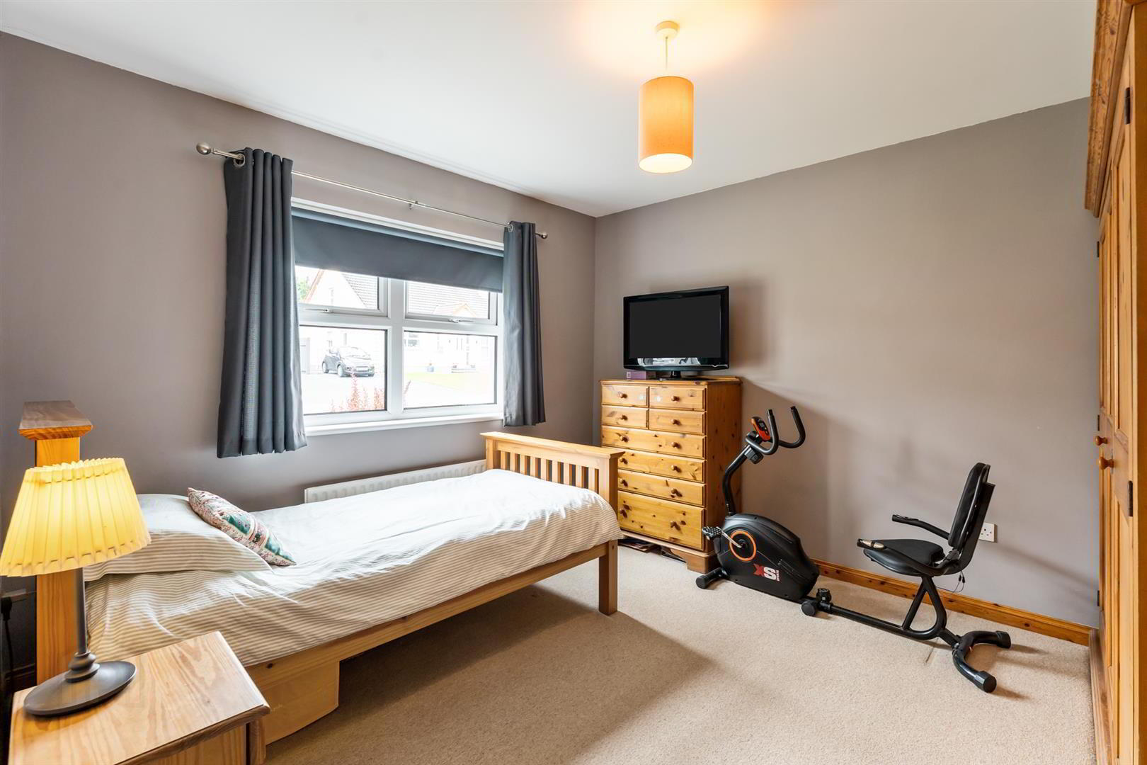 16 Castle Meadow Road 14 of 26
