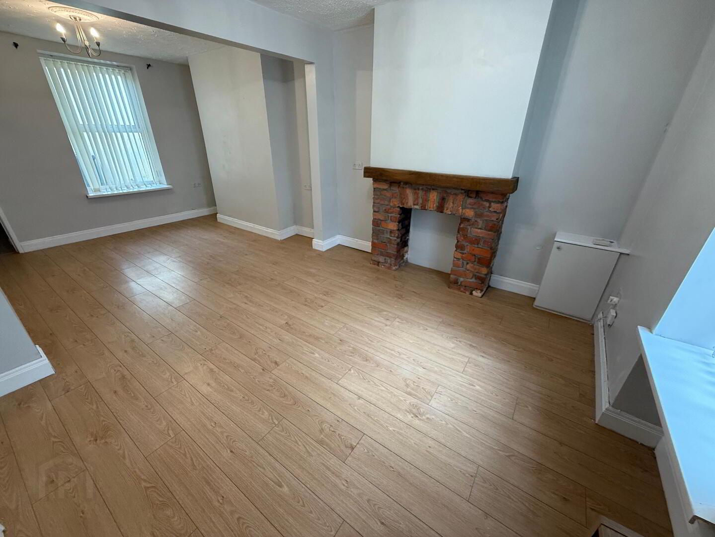 property description image