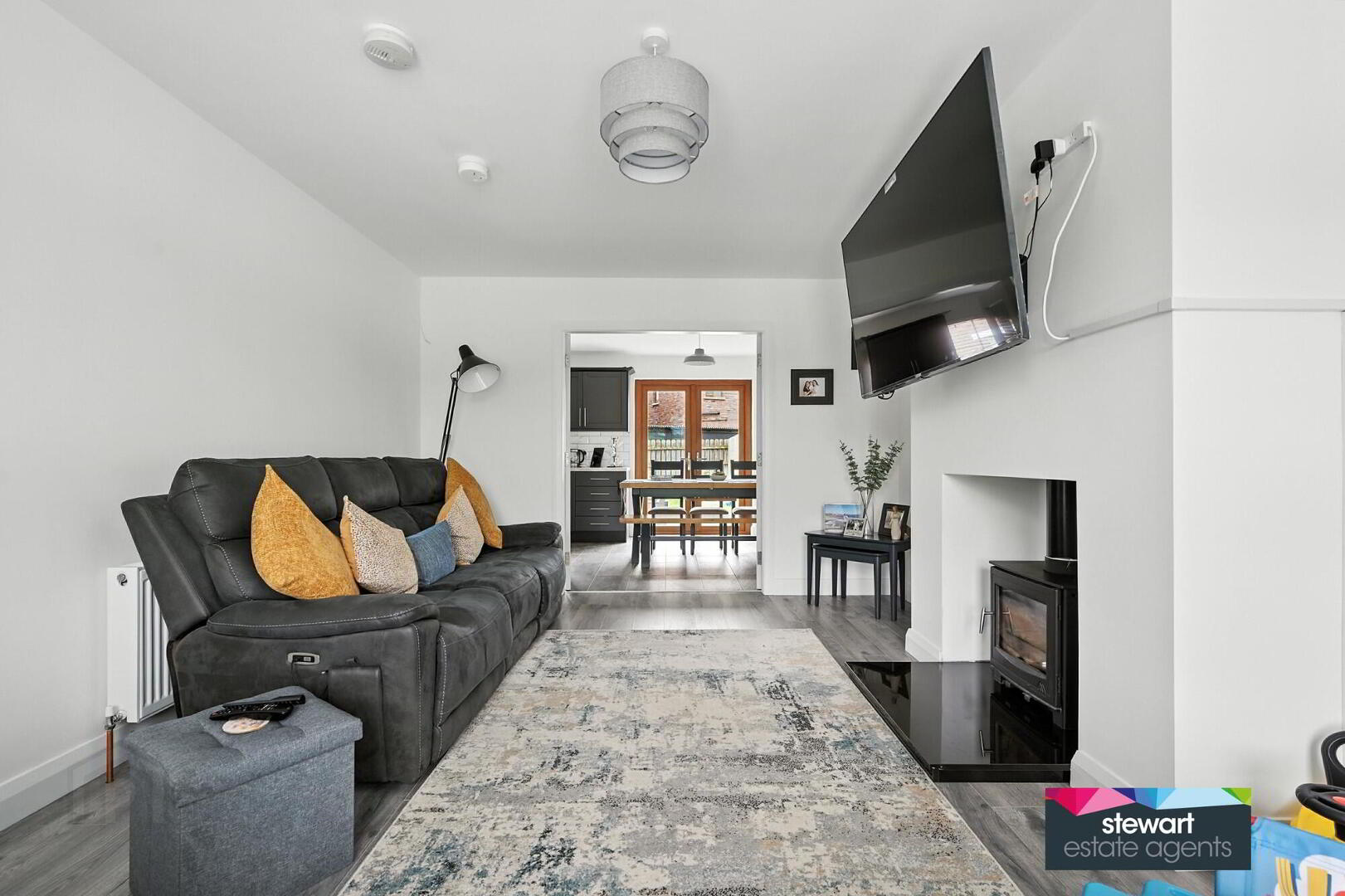 56 Cloverdale 8 of 20