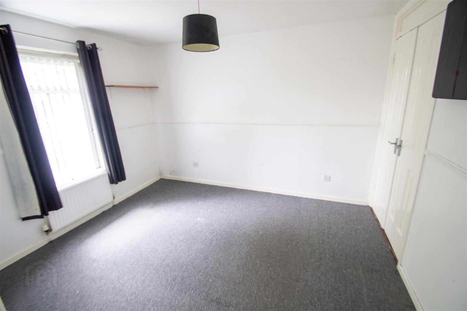 2 Ardcaoin Avenue 12 of 21