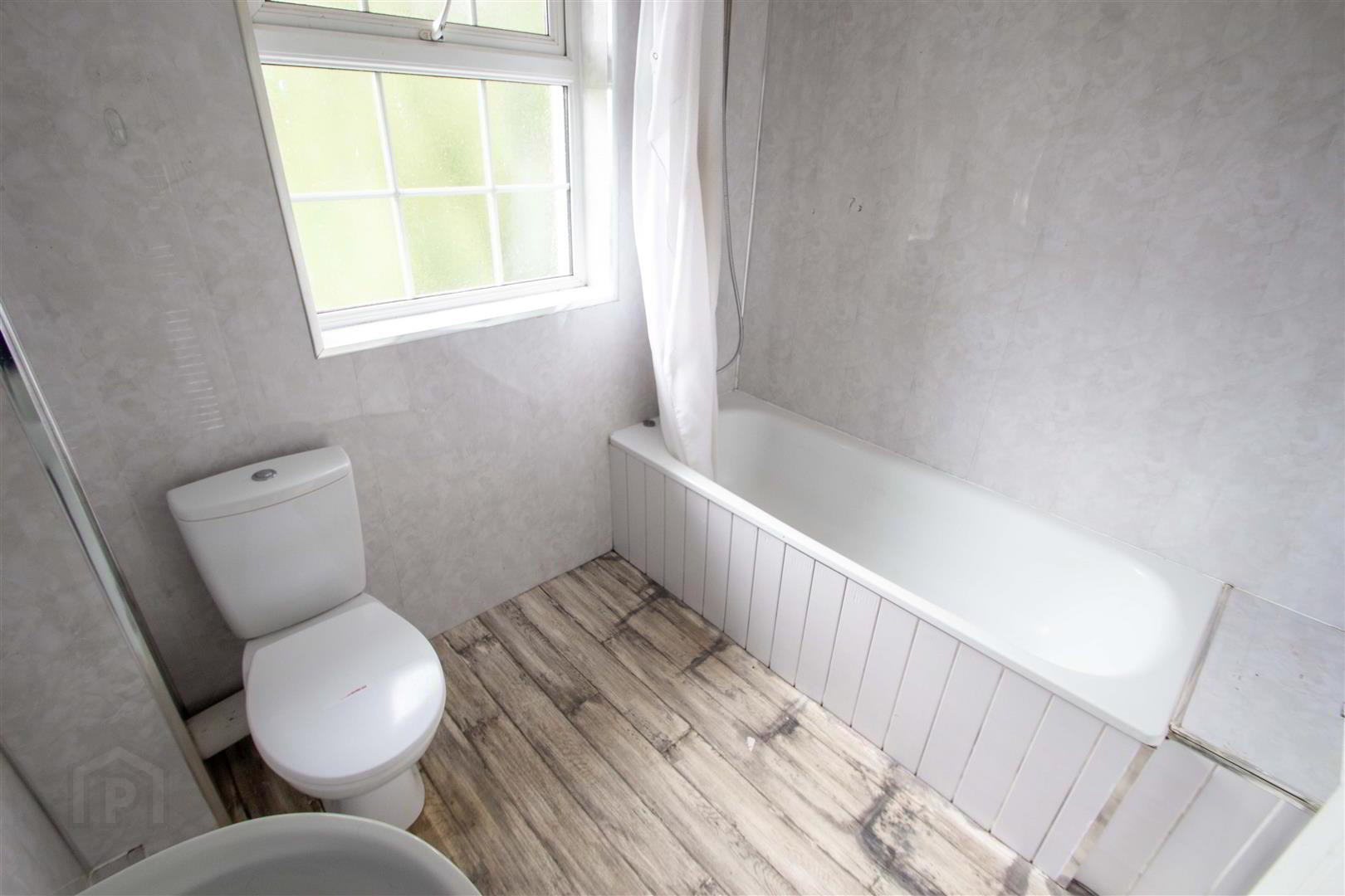 2 Ardcaoin Avenue 15 of 21