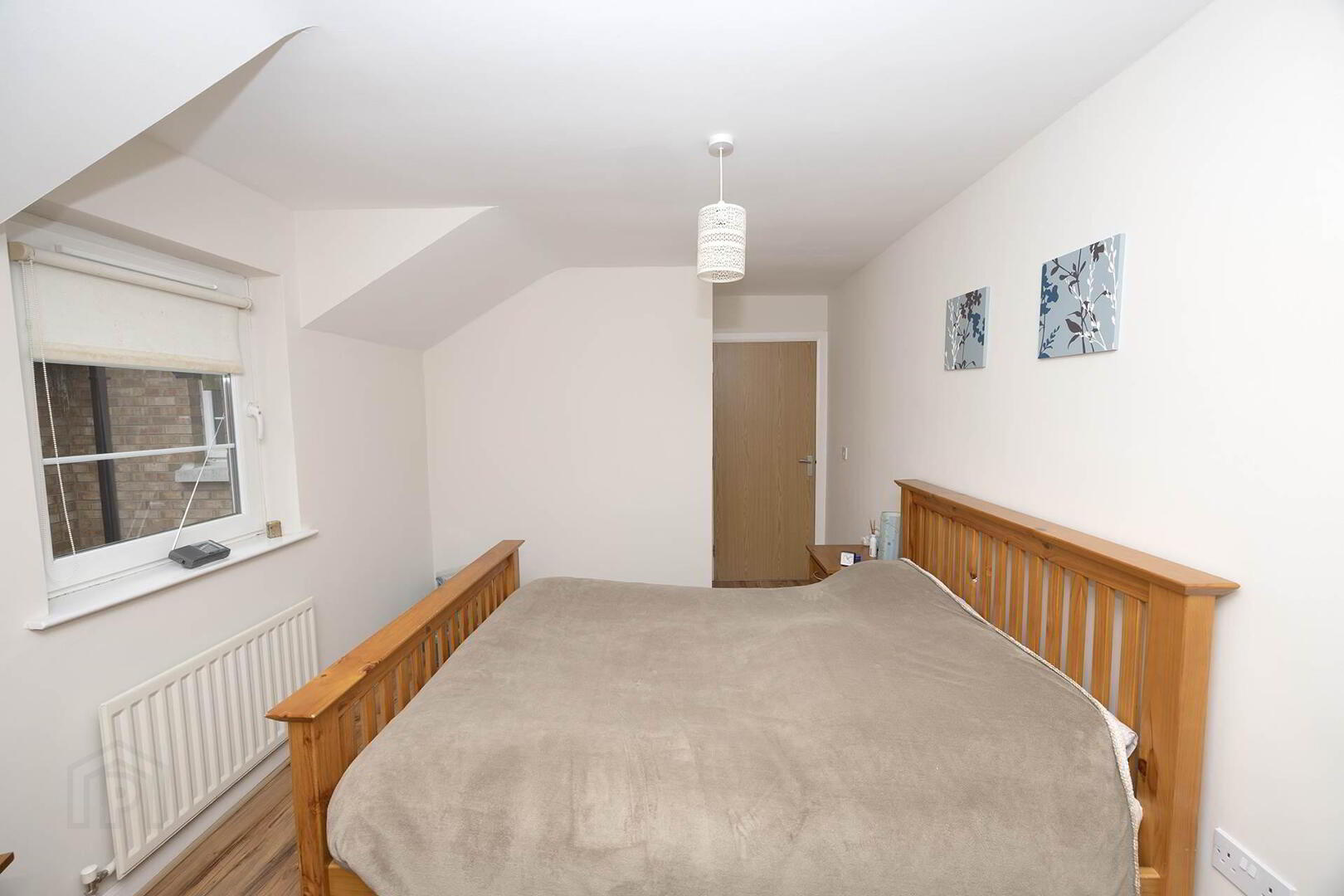 32 Castle Lane Mews 12 of 16