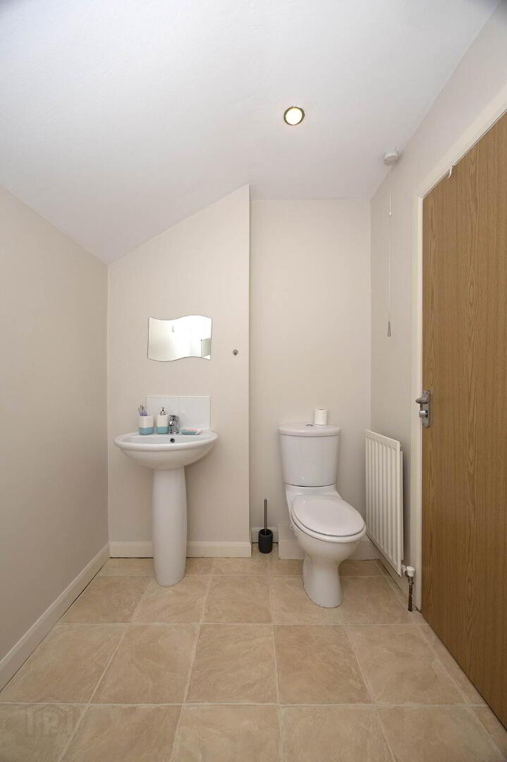 32 Castle Lane Mews 16 of 16