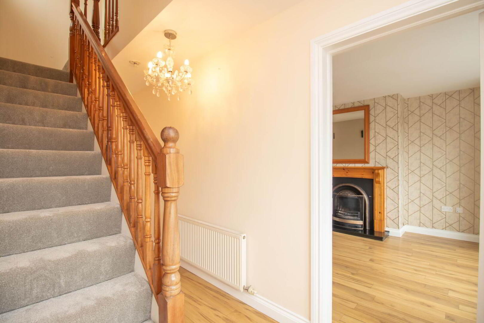 53 Heatherfield 3 of 27