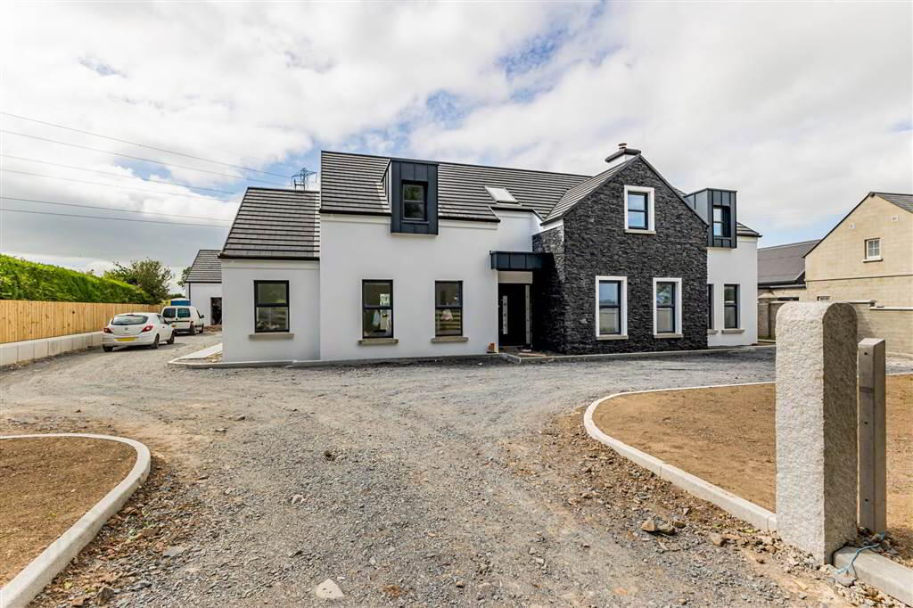 34 Windmill Road 4 of 29