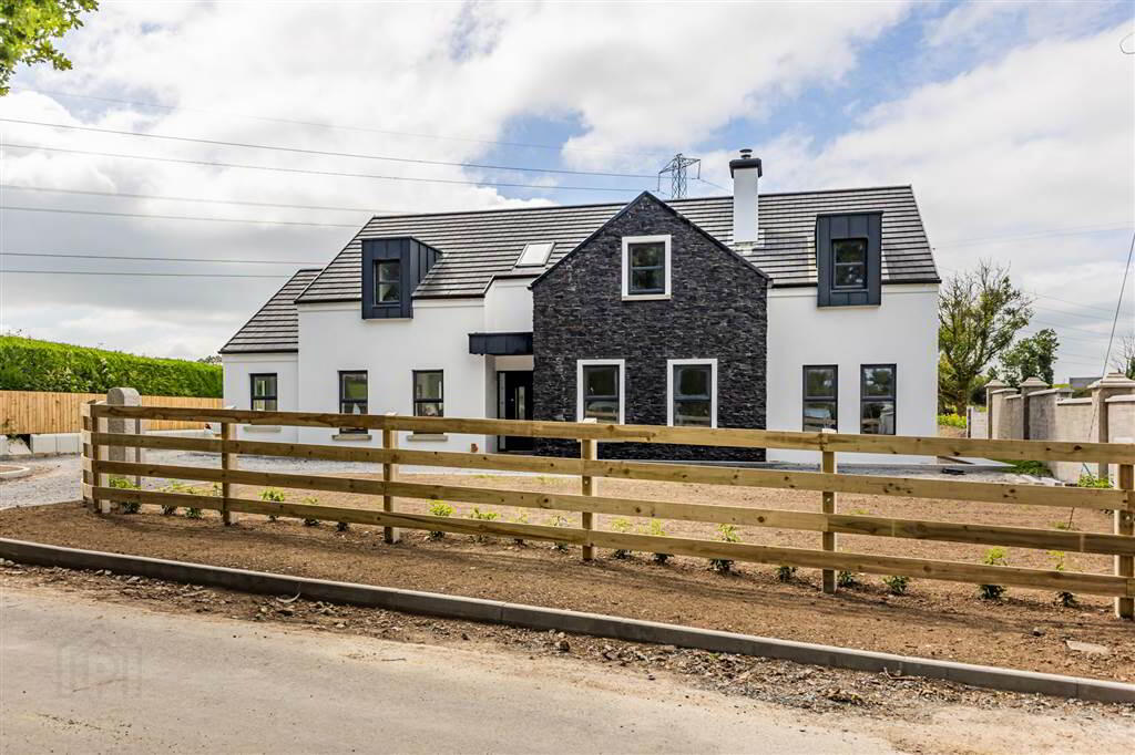 34 Windmill Road 1 of 29