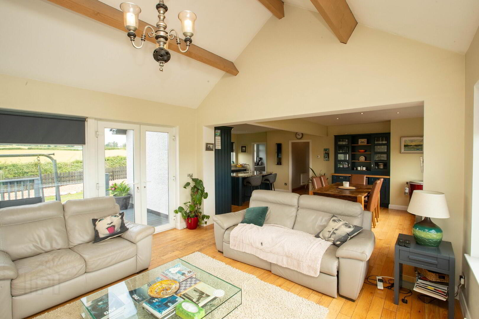 'Dolmen Cottage', 4 Flush Road 10 of 46