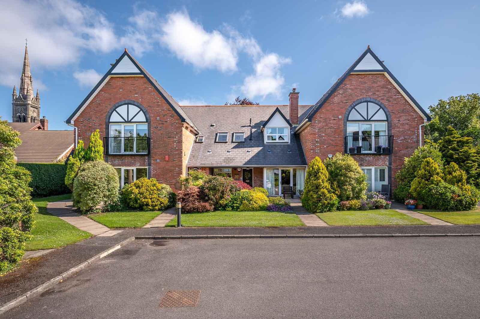 9 Craigtara 1 of 21