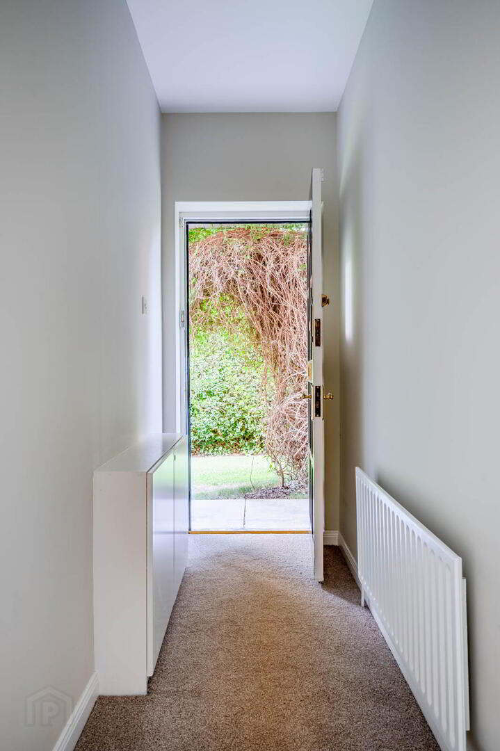 9 Craigtara 5 of 21