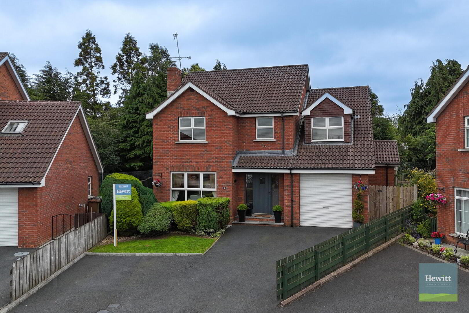 7 Eden Court 2 of 39