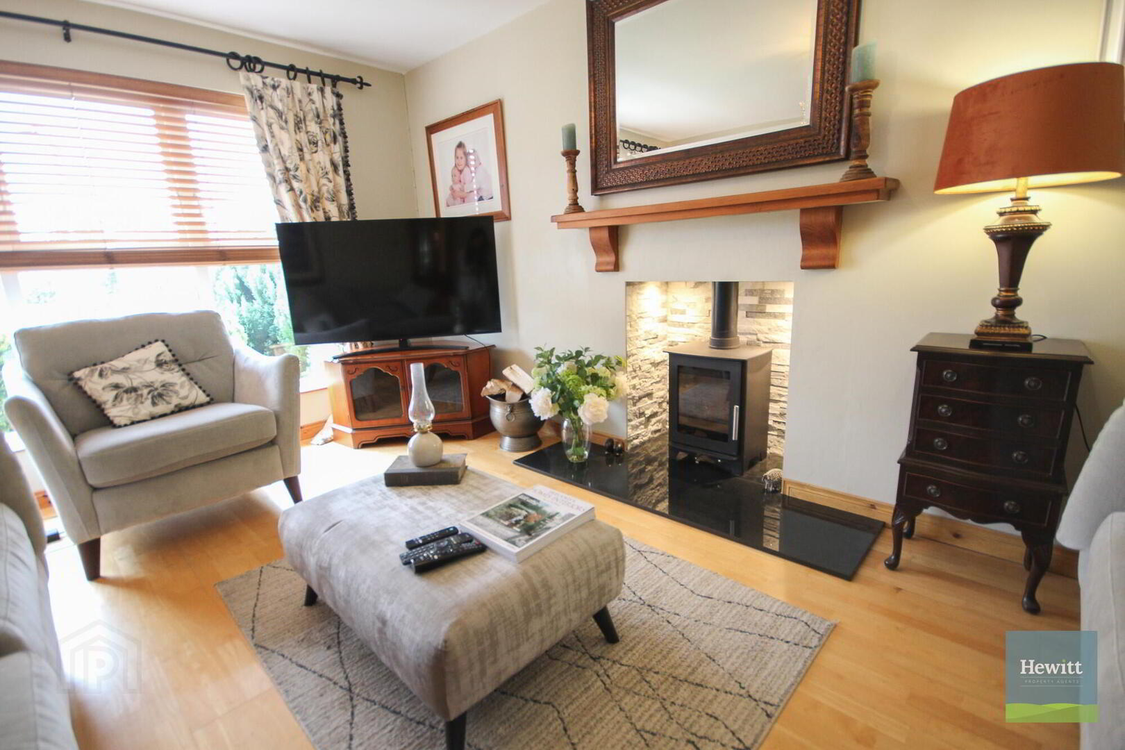 7 Eden Court 8 of 39