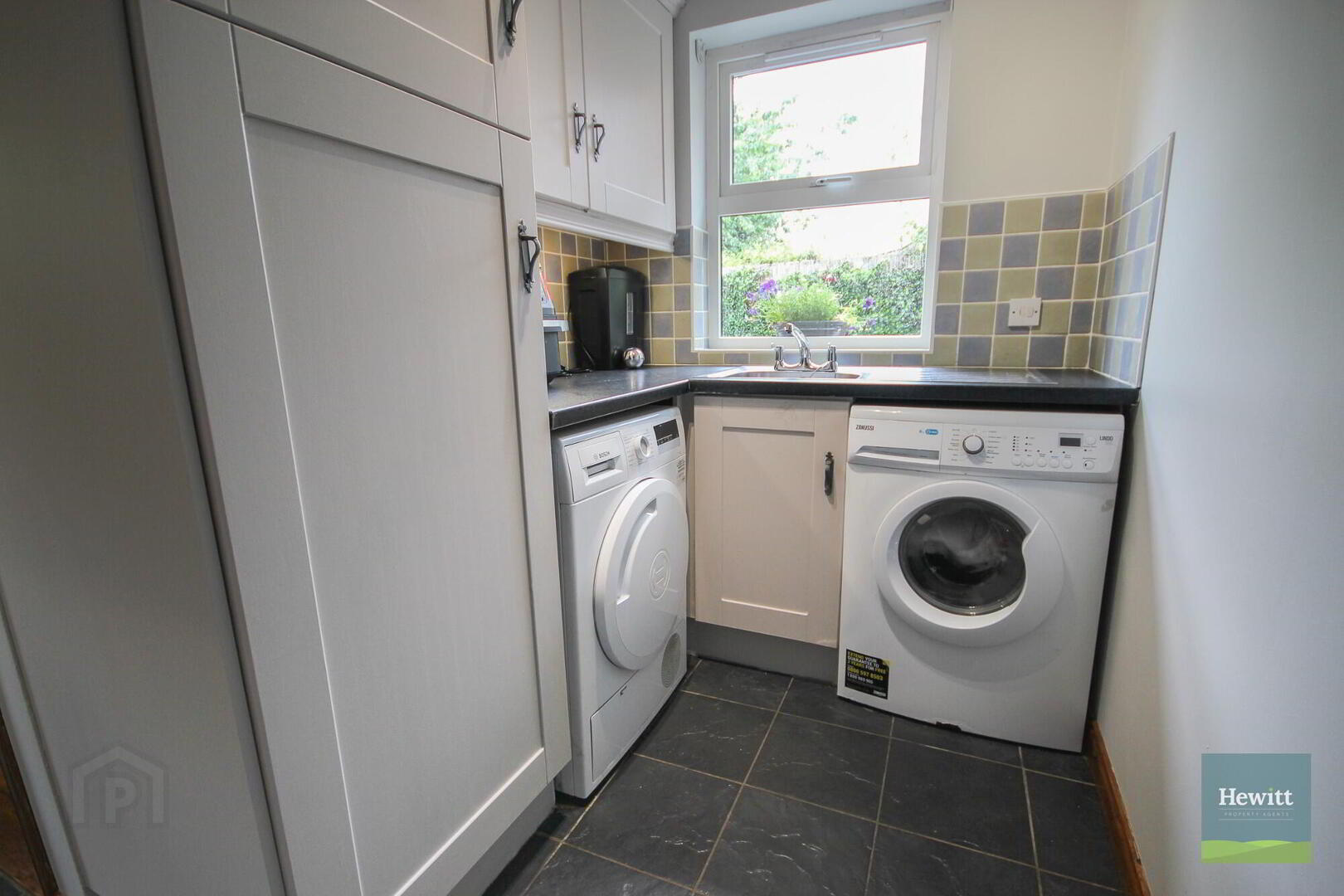 7 Eden Court 19 of 39